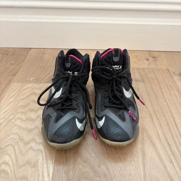 Nike LeBron 11 Miami Nights Kids Boys Basketball Sneakers Shoes - Picture 2 of 5